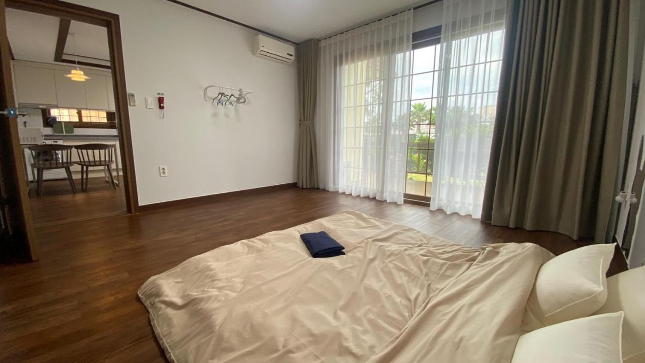 Jeju Time-Travel Pension Extérieur photo